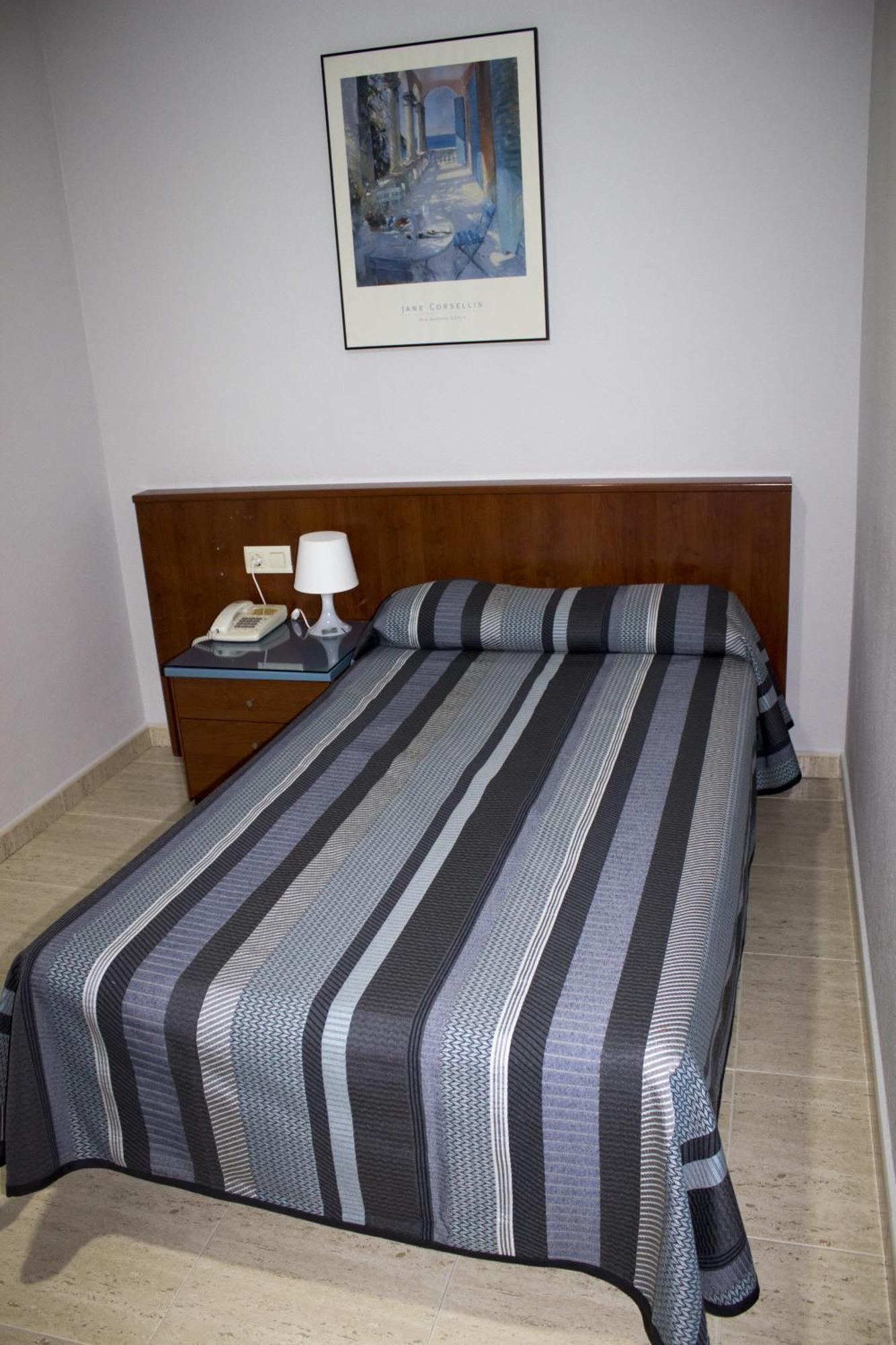 Hotel Costa Blanca Granja de Rocamora Oda fotoğraf